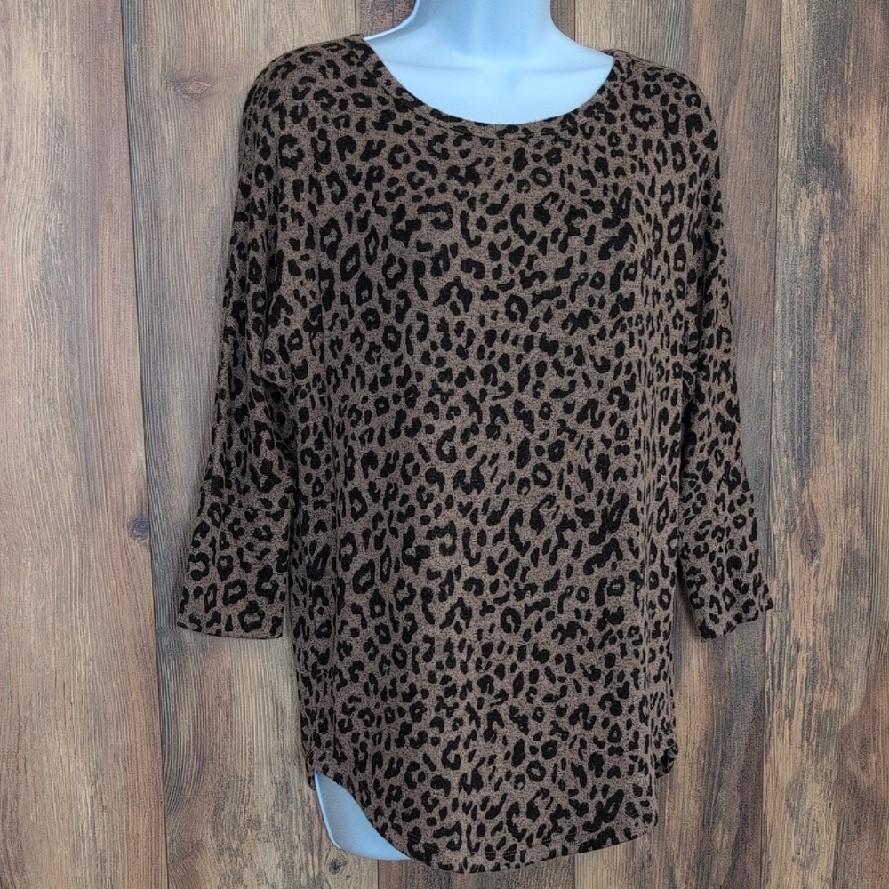 Market & Spruce Brown Leopard Print Sweater S                               D448